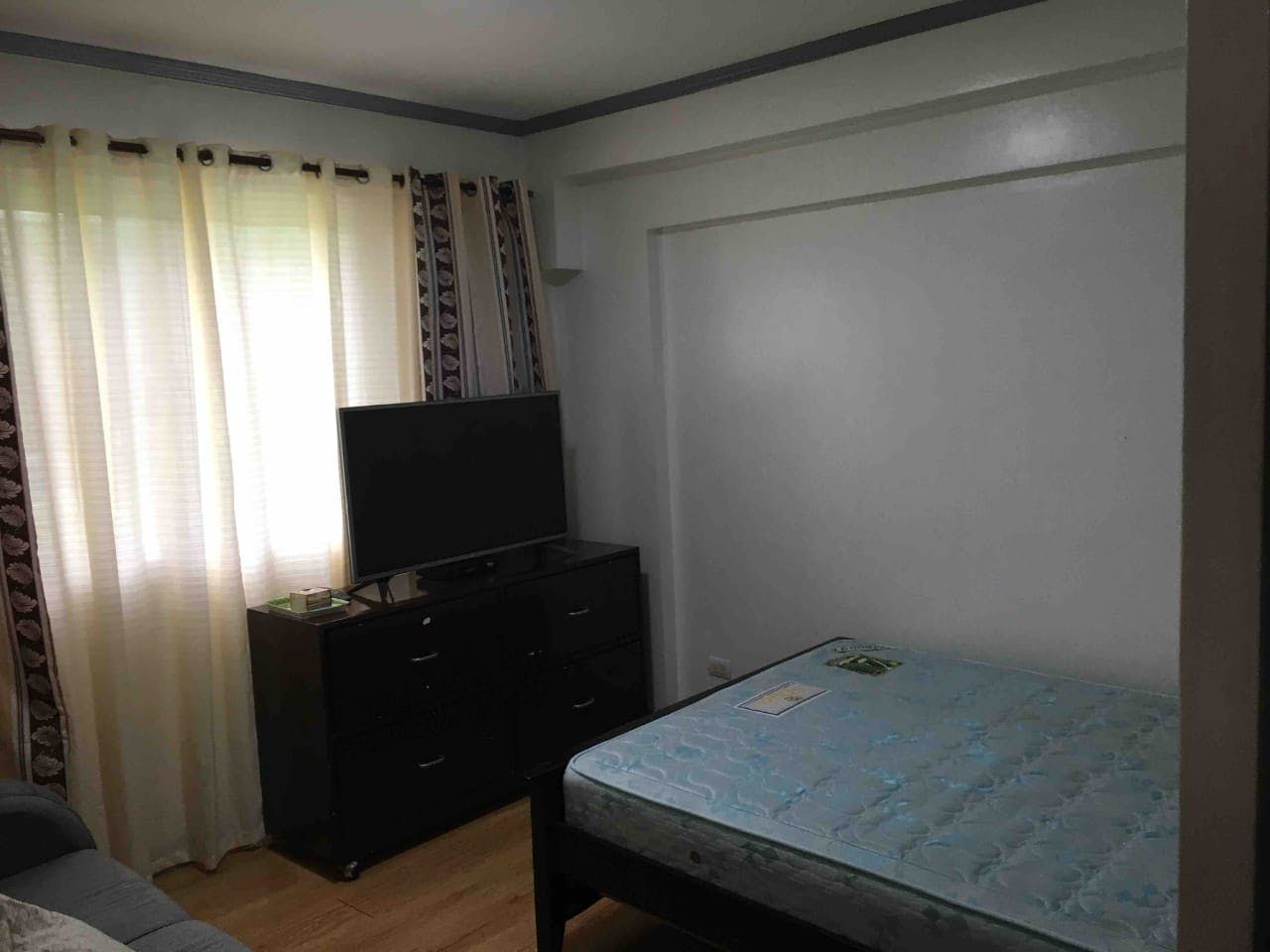 "2BR Condo for Rent in Bonifacio Heights, Lawton Avenue, Taguig"08