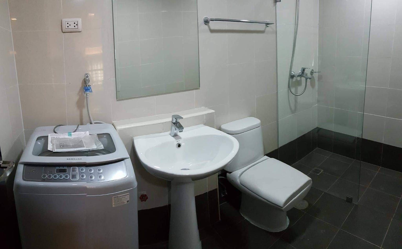 "1BR Condo for Rent in Eton Emerald Lofts, Ortigas Center, Pasig"05