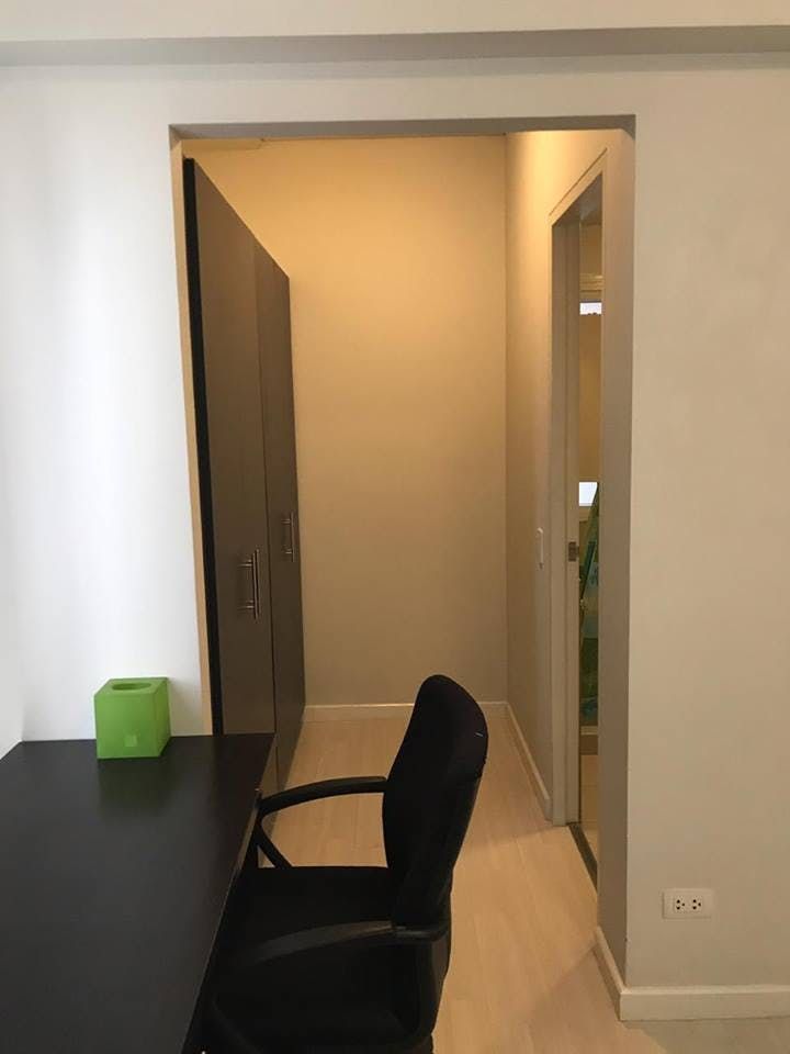 "2BR Condo for Rent in Senta, Legazpi Village, Makati"10