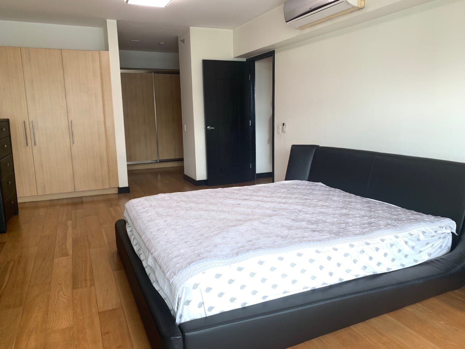 "3BR Condo for Rent in One Serendra, BGC - Bonifacio Global City, Tagui"06