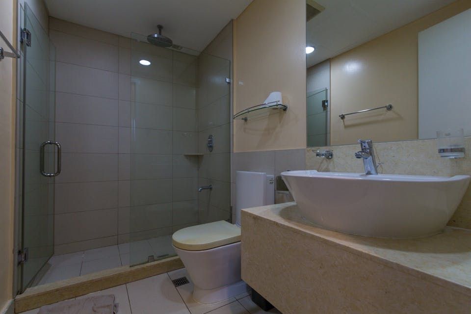"Studio Condo for Rent in The St. Francis Shangri-La Place, Ortigas Cen"09