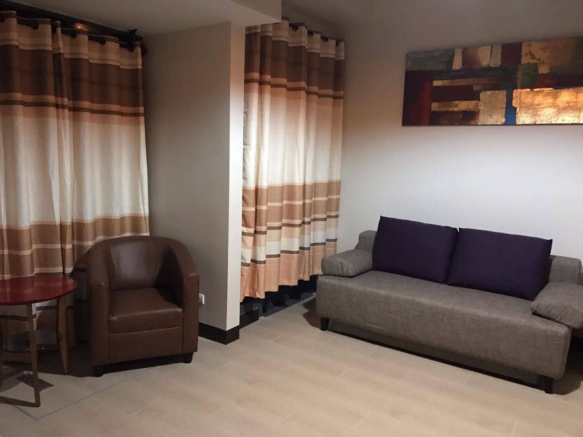 "1BR Condo for Rent in Greenbelt Hamilton, Legazpi Village, Makati"07