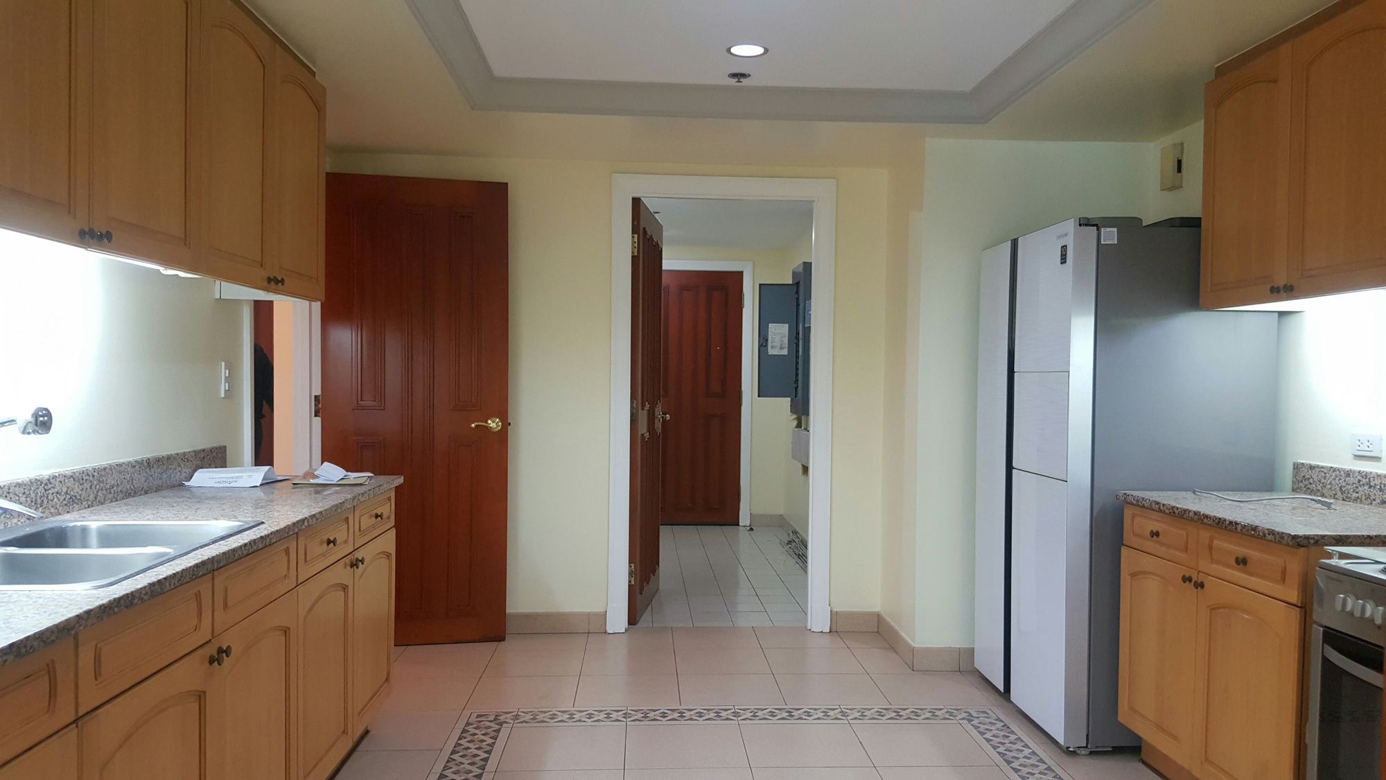 "3BR Condo for Rent in Rizal Tower, Rockwell Center, Makati"07