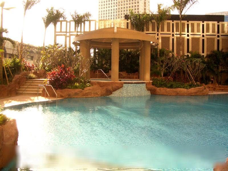 "2BR Condo for Rent in The Shang Grand Tower, Legazpi Village, Makati"10
