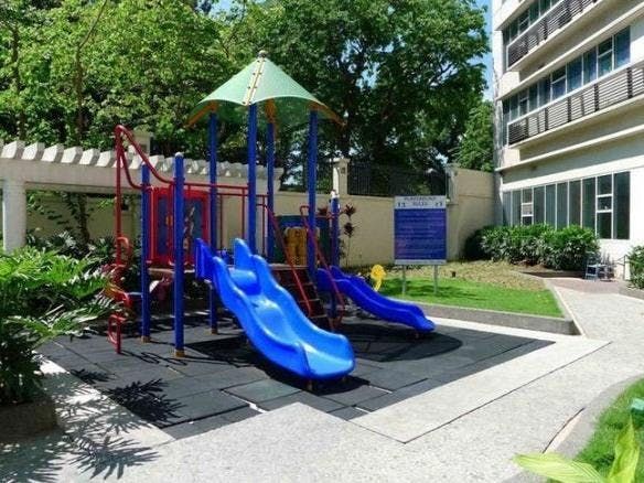 "Studio Condo for Rent in Fifth Avenue Place, BGC - Bonifacio Global Ci"09