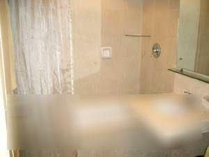 "2BR Condo for Rent in Elizabeth Place, Salcedo Village, Makati"08