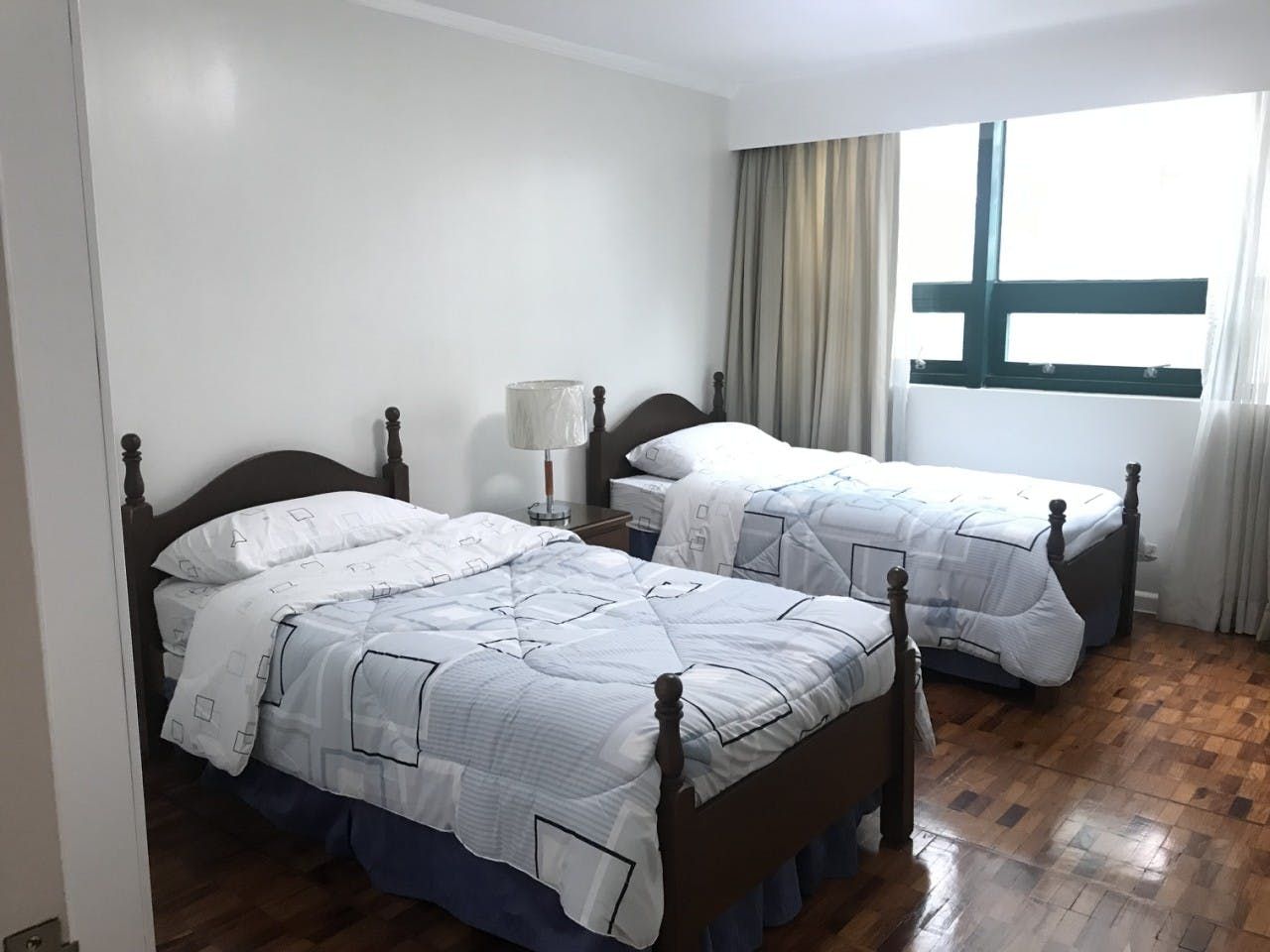"3BR Condo for Rent in Classica Tower Condominium, Salcedo Village, Mak"10