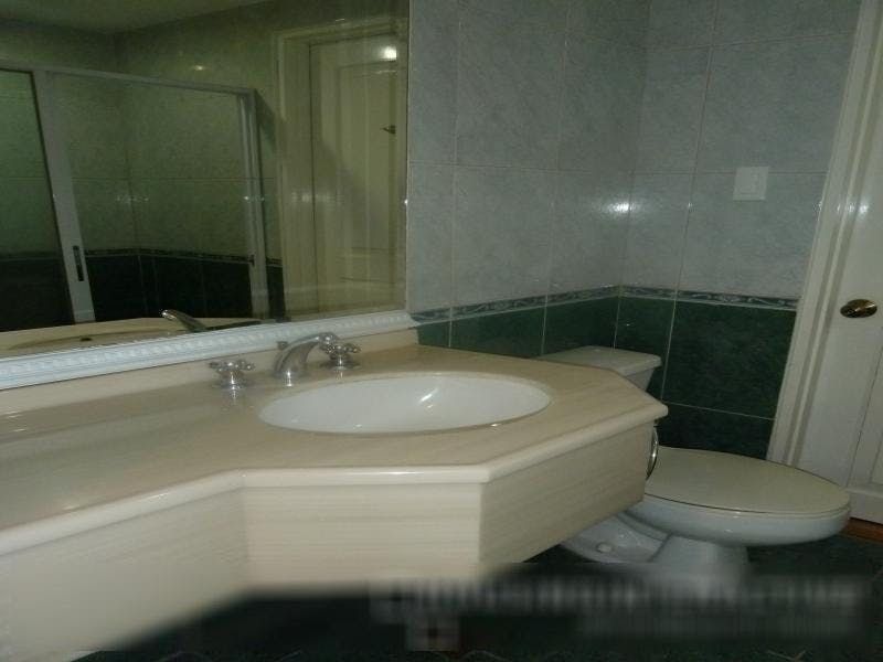 "2BR Condo for Rent in Two Lafayette Square, Salcedo Village, Makati"10