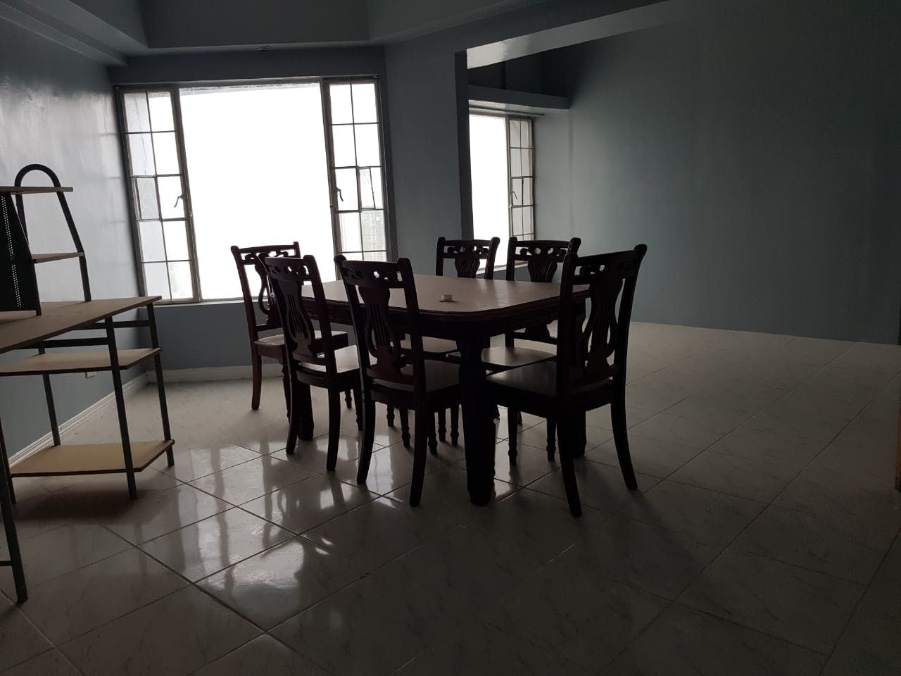 "3BR Condo for Rent in Kingswood Towers, Tejeros, Makati"10