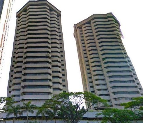 "3BR Condo for Rent in Twin Towers, Urdaneta, Makati"08
