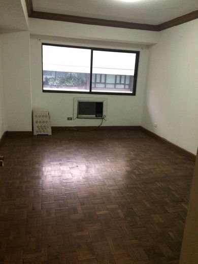 "2BR