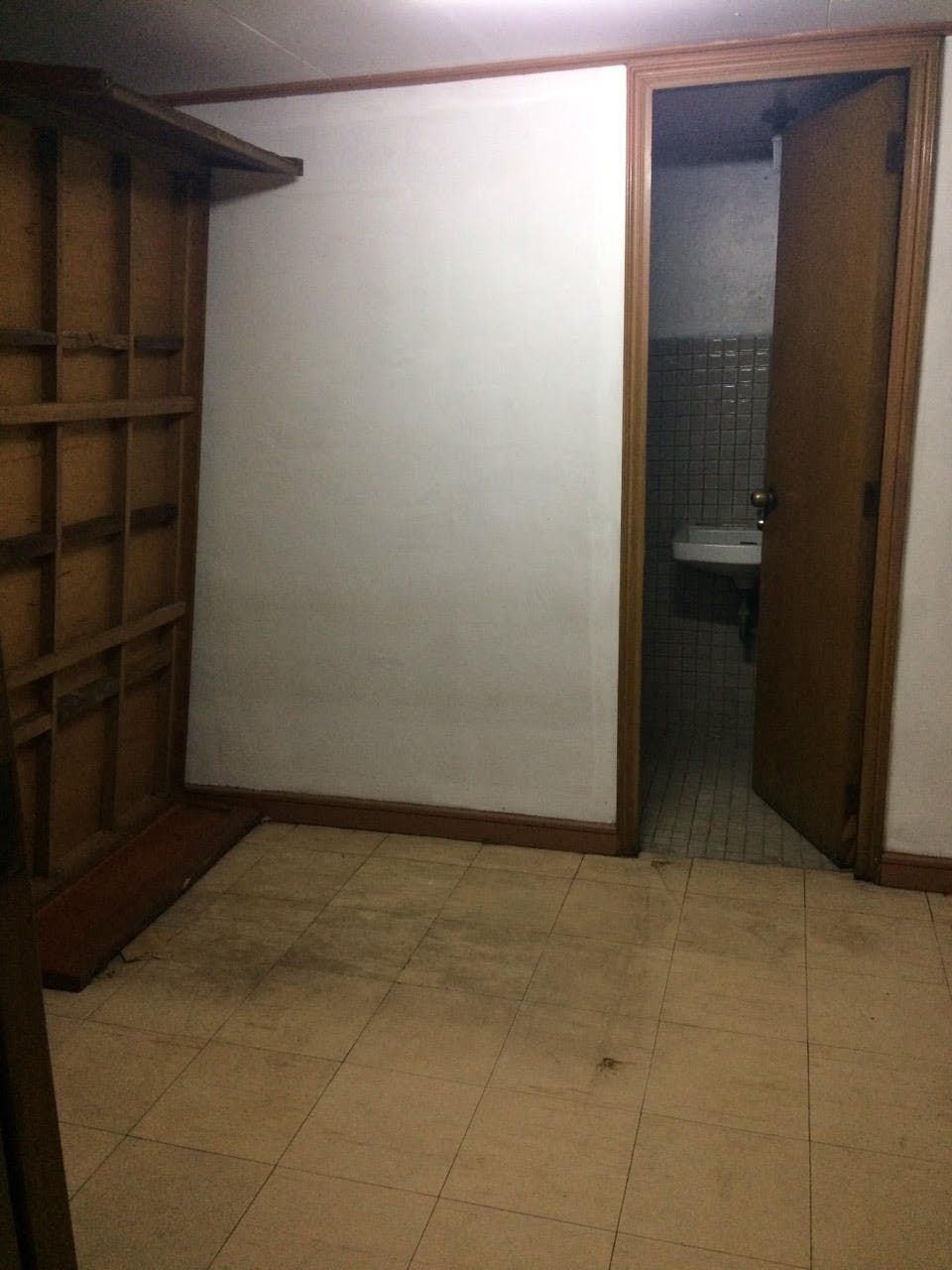 "2BR Condo for Rent in Colonnade Residences, Legazpi Village, Makati"04