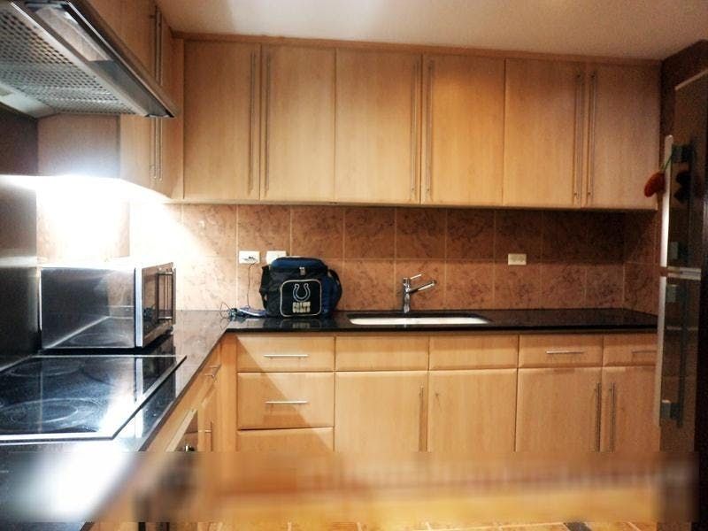 "3BR Condo for Rent in One McKinley Place, BGC - Bonifacio Global City,"06