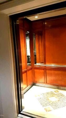 "Studio Condo for Rent in Amorsolo West, Rockwell Center, Makati"06