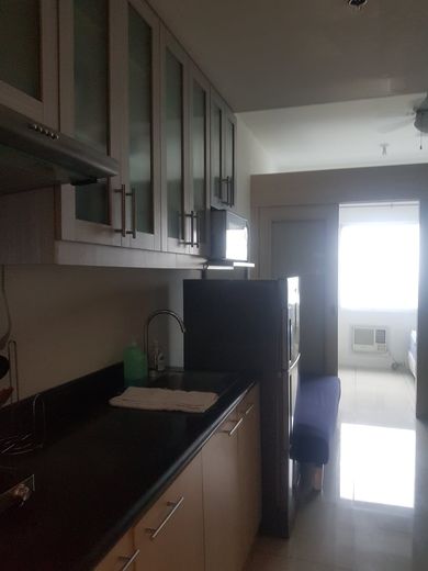 "1BR