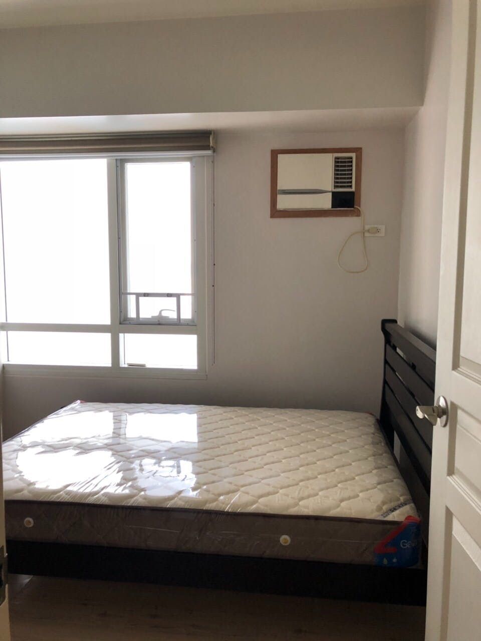 "2BR Condo for Rent in The Columns Legaspi, Legazpi Village, Makati"10