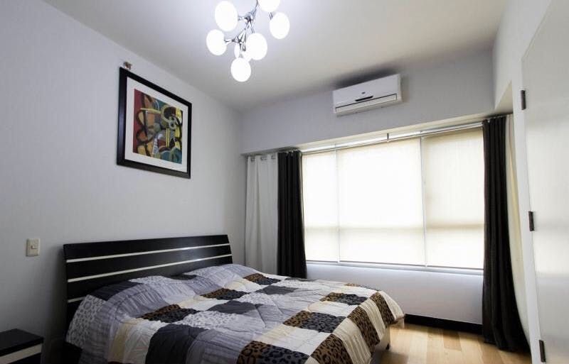 "2BR Condo for Rent in The Residences at Greenbelt, Legazpi Village, Ma"04