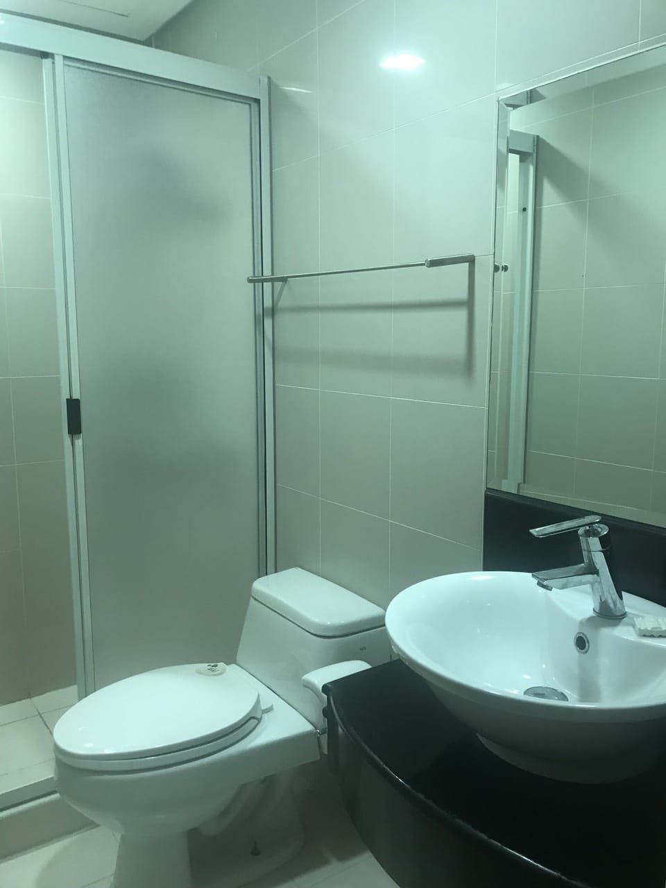 "1BR Condo for Rent in Morgan Suites Executive Residences, McKinley Hil"08