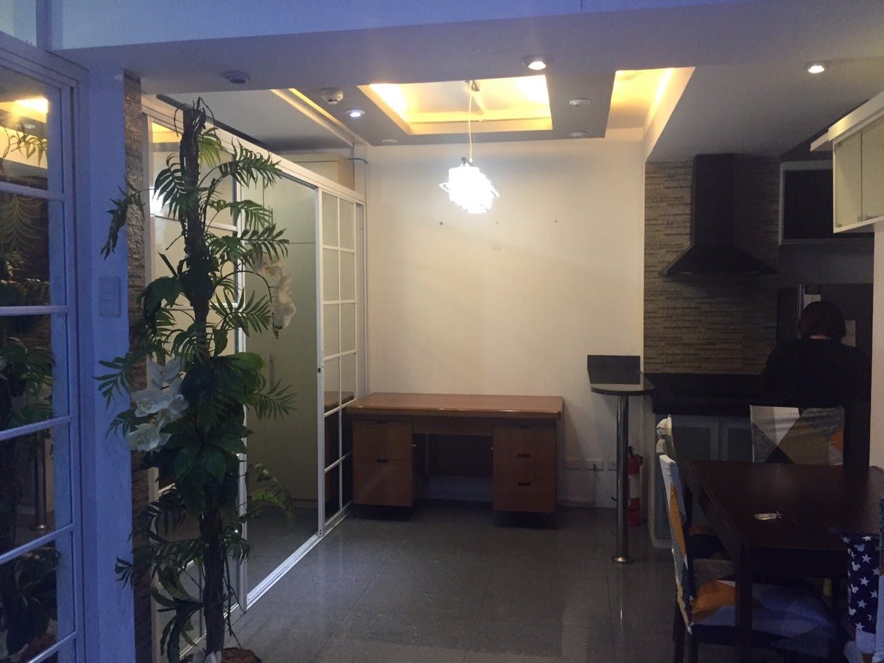 "1BR Condo for Rent in M Place Residences, South Triangle, Quezon City"06