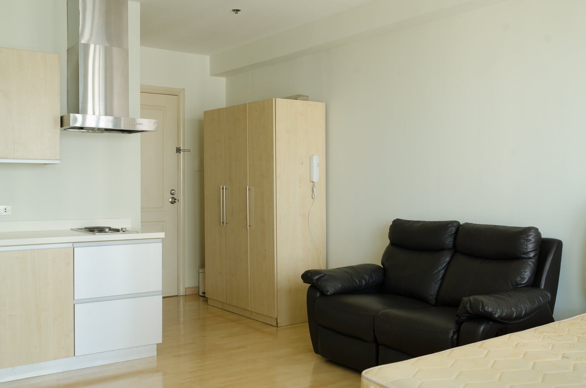 "Studio Condo for Rent in Soho Central Private Residences, Ortigas Cent"04