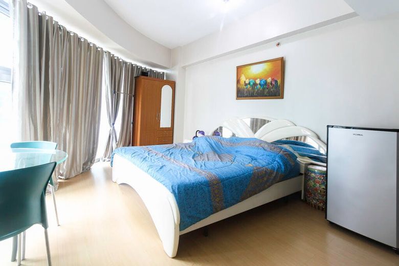 "2BR Condo for Rent in Avant at the Fort, BGC - Bonifacio Global City,"01