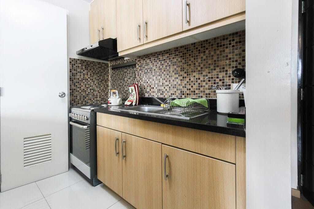 "2BR Condo for Rent in Avant at the Fort, BGC - Bonifacio Global City,"08
