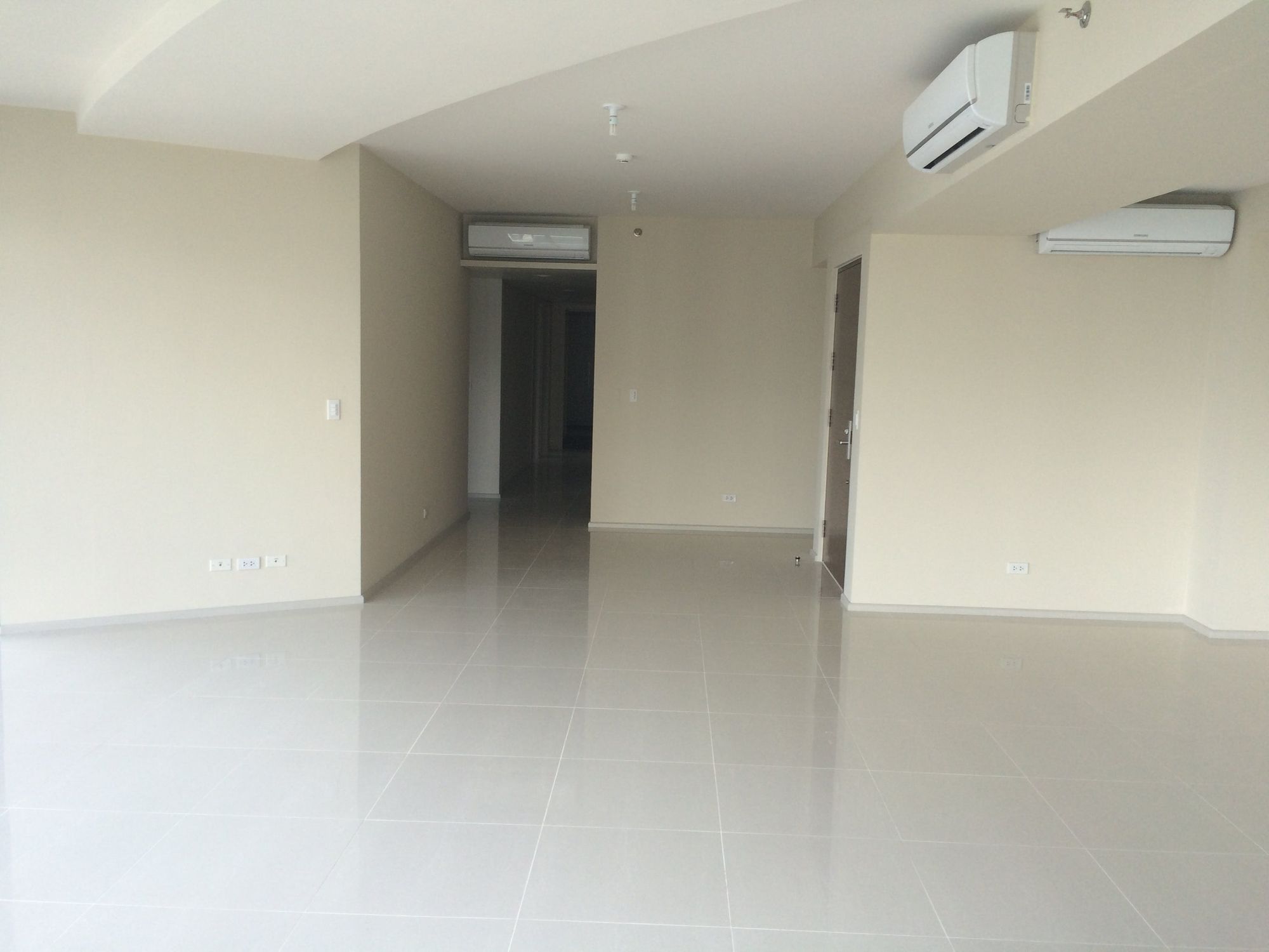 "3BR Condo for Rent in Arya Residences, BGC - Bonifacio Global City, Ta"08
