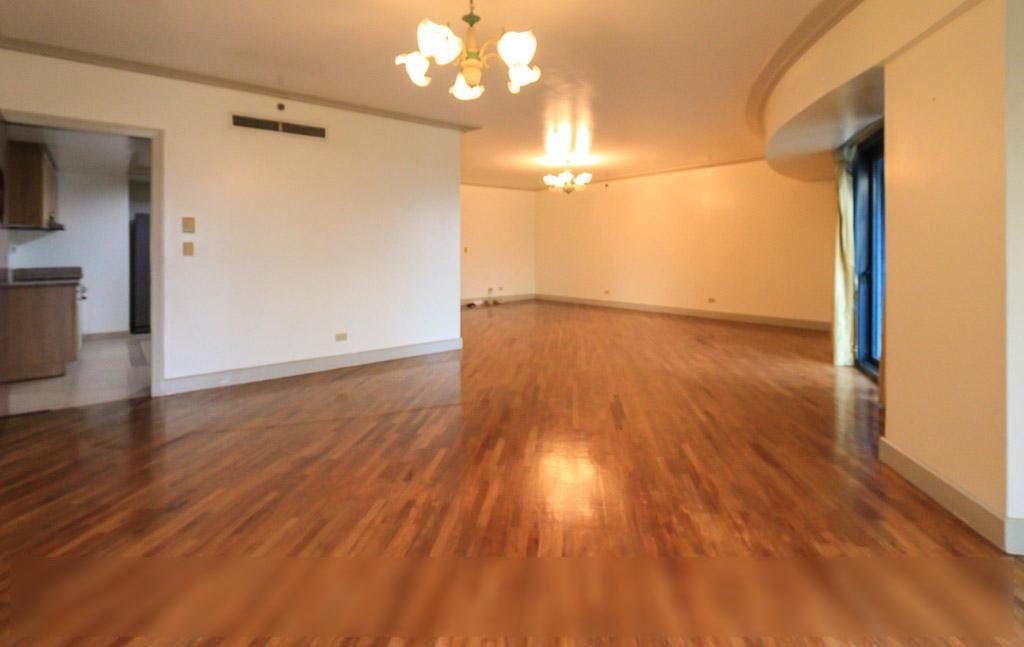 "3BR Condo for Rent in Luna Gardens, Rockwell Center, Makati"09