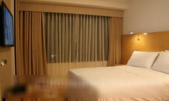 "2BR Condo for Rent in One Rockwell, Rockwell Center, Makati"04