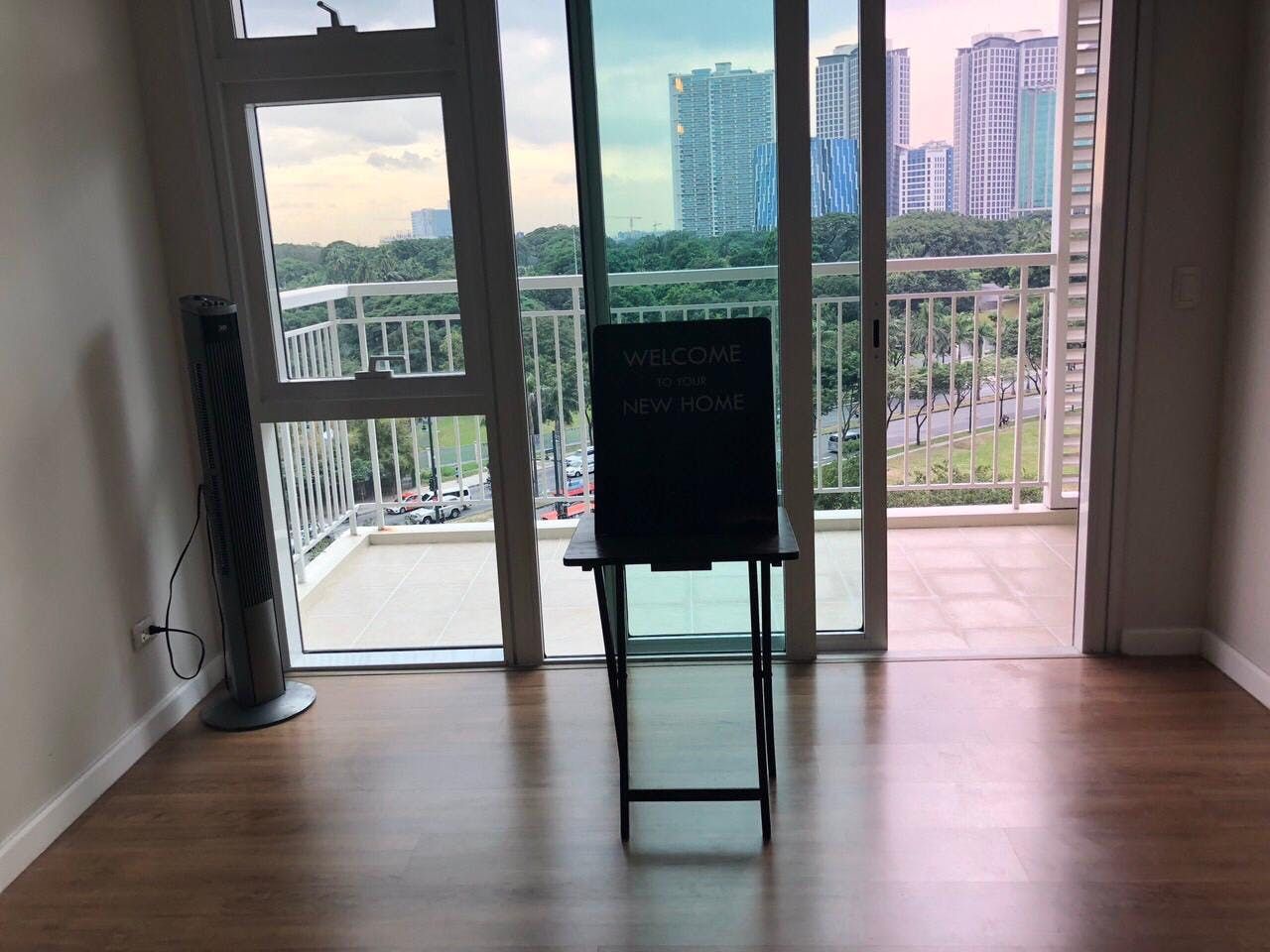 "2BR Condo for Rent in The Sequoia at Two Serendra, BGC - Bonifacio Glo"06