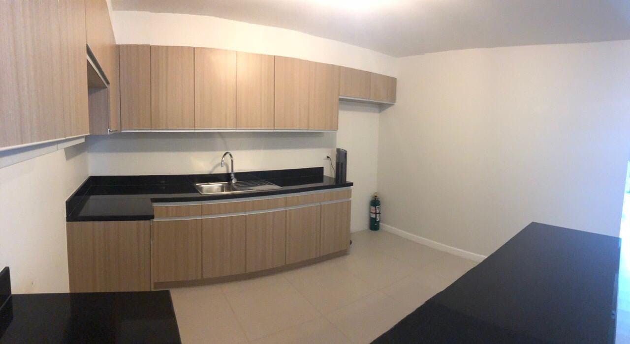 "2BR Condo for Rent in The Sequoia at Two Serendra, BGC - Bonifacio Glo"08