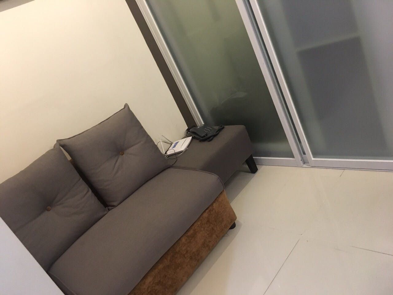 "Studio Condo for Rent in Wil Tower Mall, Santa Cruz, Quezon City"06