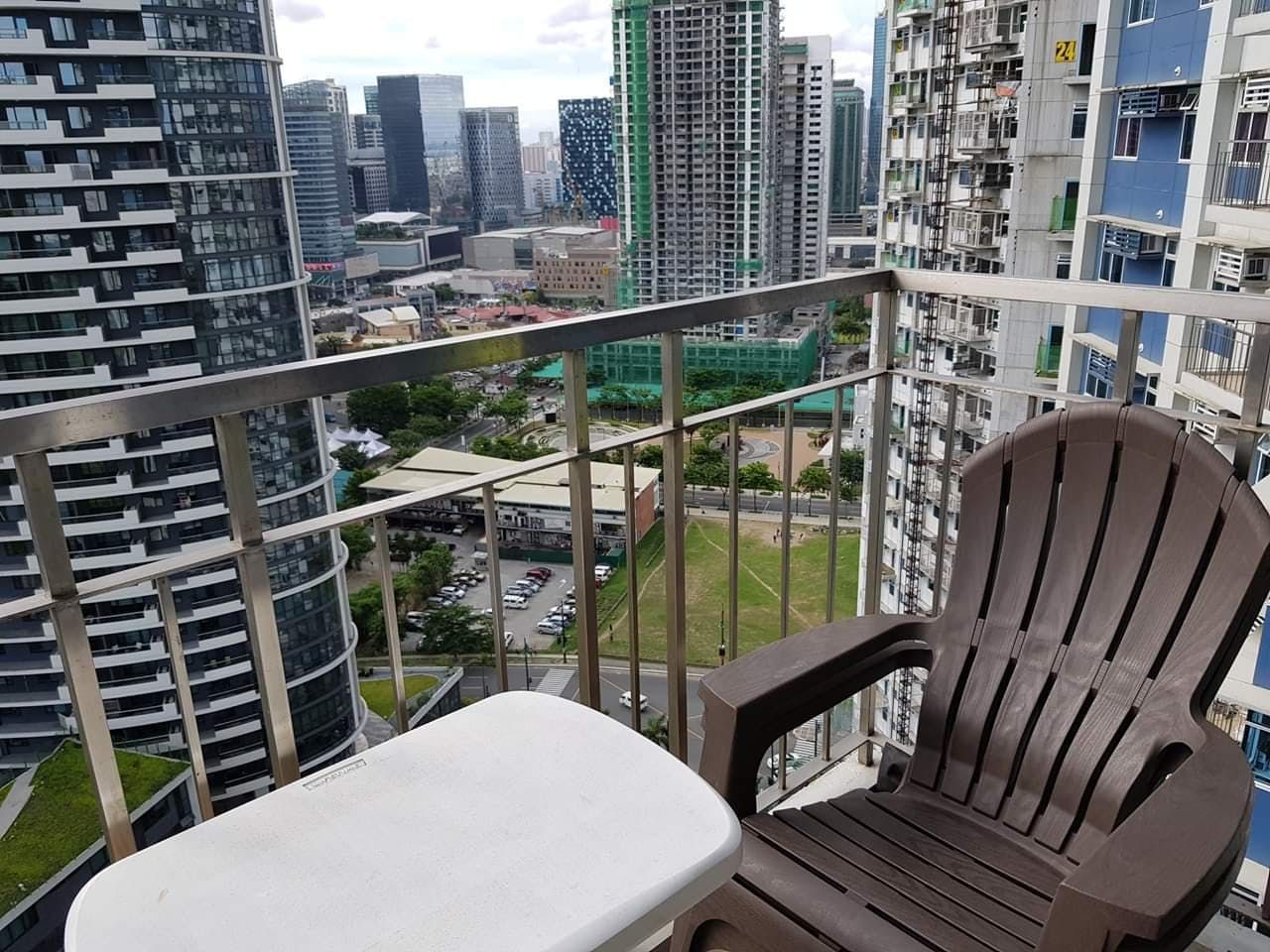 "1BR Condo for Rent in The Trion Towers, BGC - Bonifacio Global City, T"10
