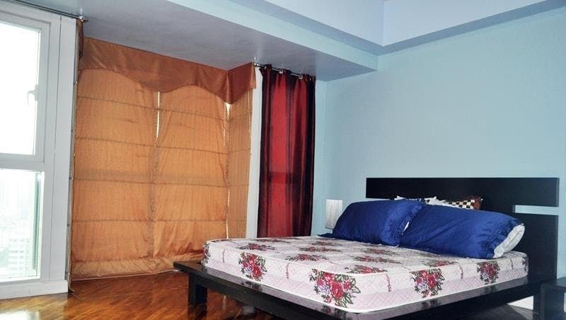 "2BR Condo for Rent in The Manansala, Rockwell Center, Makati"06