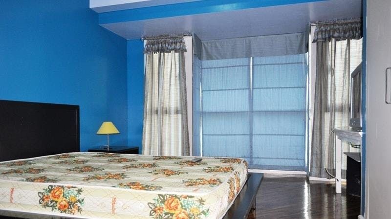 "2BR Condo for Rent in The Manansala, Rockwell Center, Makati"08