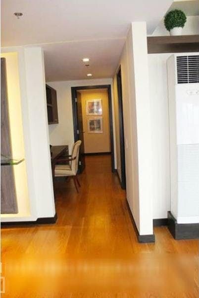 "2BR Condo for Rent in The Residences at Greenbelt, Legazpi Village, Ma"06
