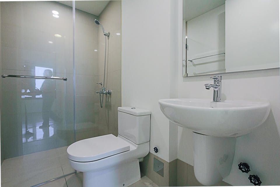 "2BR Condo for Rent in Arya Residences, BGC - Bonifacio Global City, Ta"08