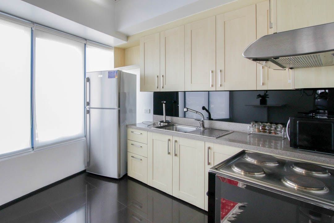 "2BR Condo for Rent in Joya Lofts and Towers, Rockwell Center, Makati"03