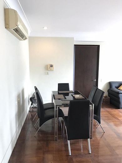 "1BR