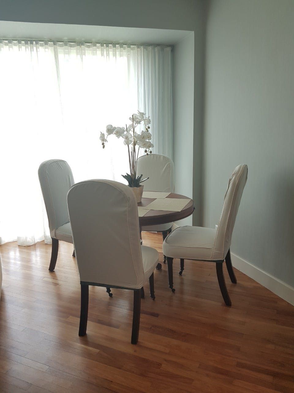 "1BR Condo for Rent in Amorsolo West, Rockwell Center, Makati"08