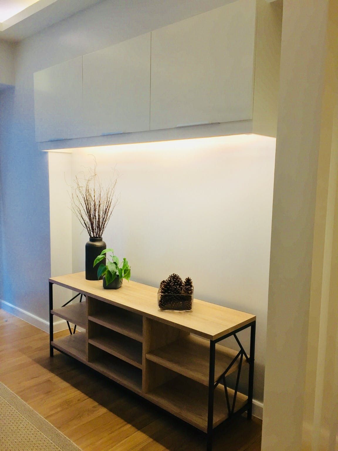 "1BR Condo for Rent in One Maridien Tower, BGC - Bonifacio Global City,"06
