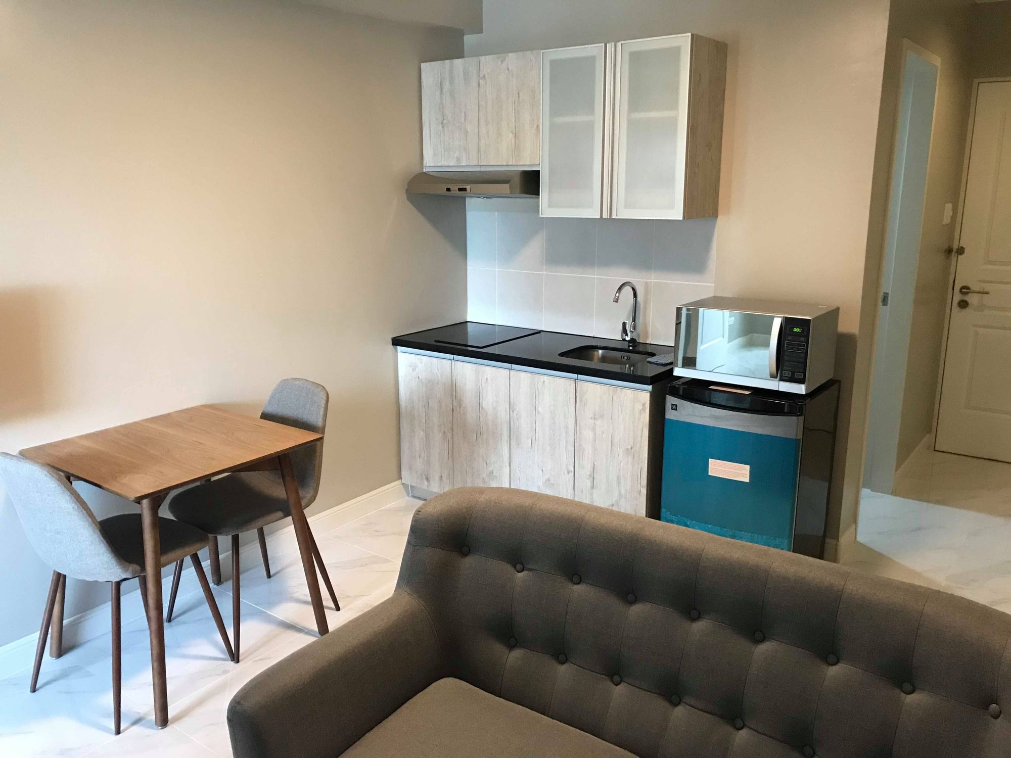 "1BR Condo for Rent in Monarch Parksuites, Mall of Asia Complex, Pasay"08