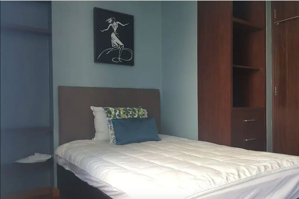 "3BR Condo for Rent in A.Venue Residences, Poblacion, Makati"06