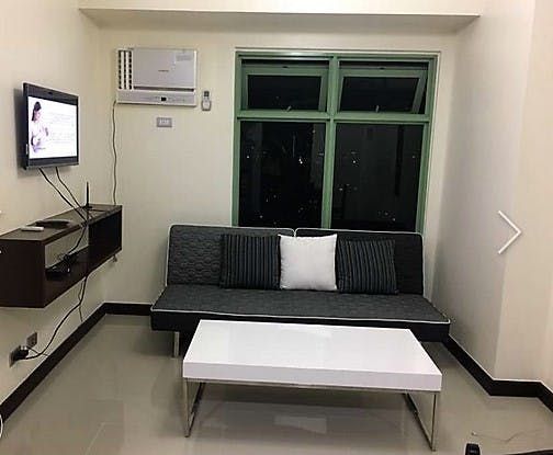 "1BR Condo for Rent in Magnolia Residences, New Manila, Quezon City"09