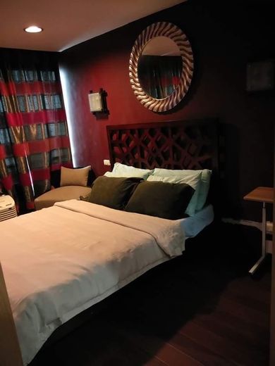 "1BR