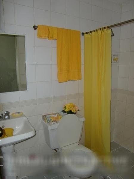 "2BR Condo for Rent in Nobel Plaza, Salcedo Village, Makati"08