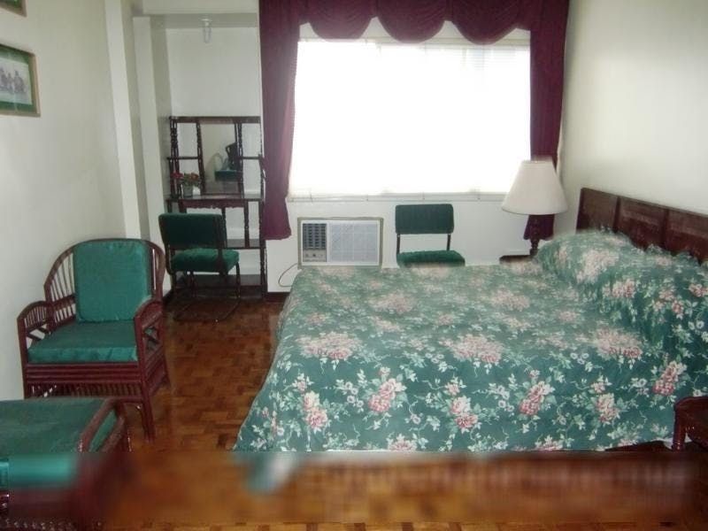 "2BR Condo for Rent in Nobel Plaza, Salcedo Village, Makati"10