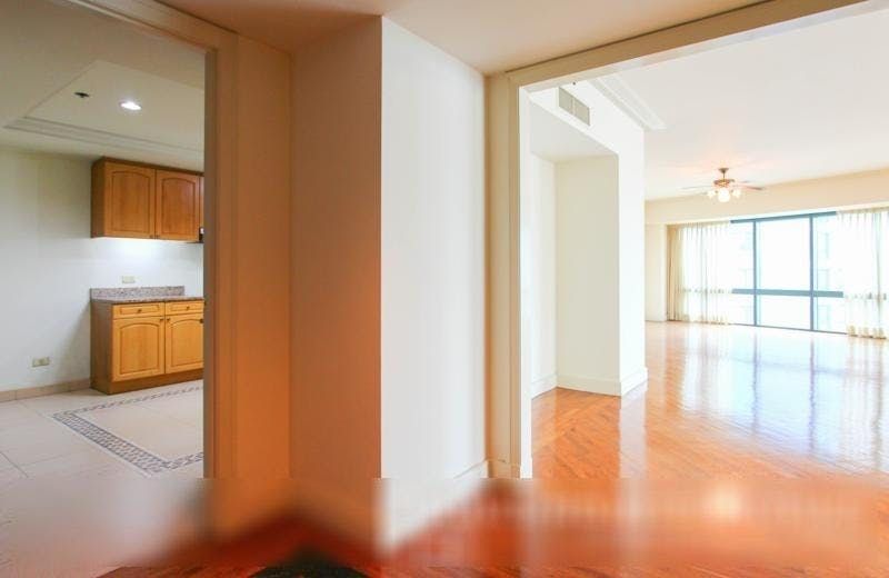 "3BR Condo for Rent in Rizal Tower, Rockwell Center, Makati"06