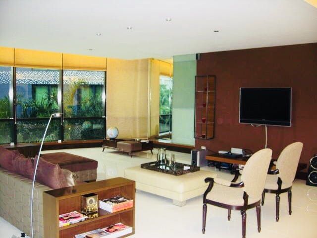 "4BR Condo for Rent in Luna Gardens, Rockwell Center, Makati"06