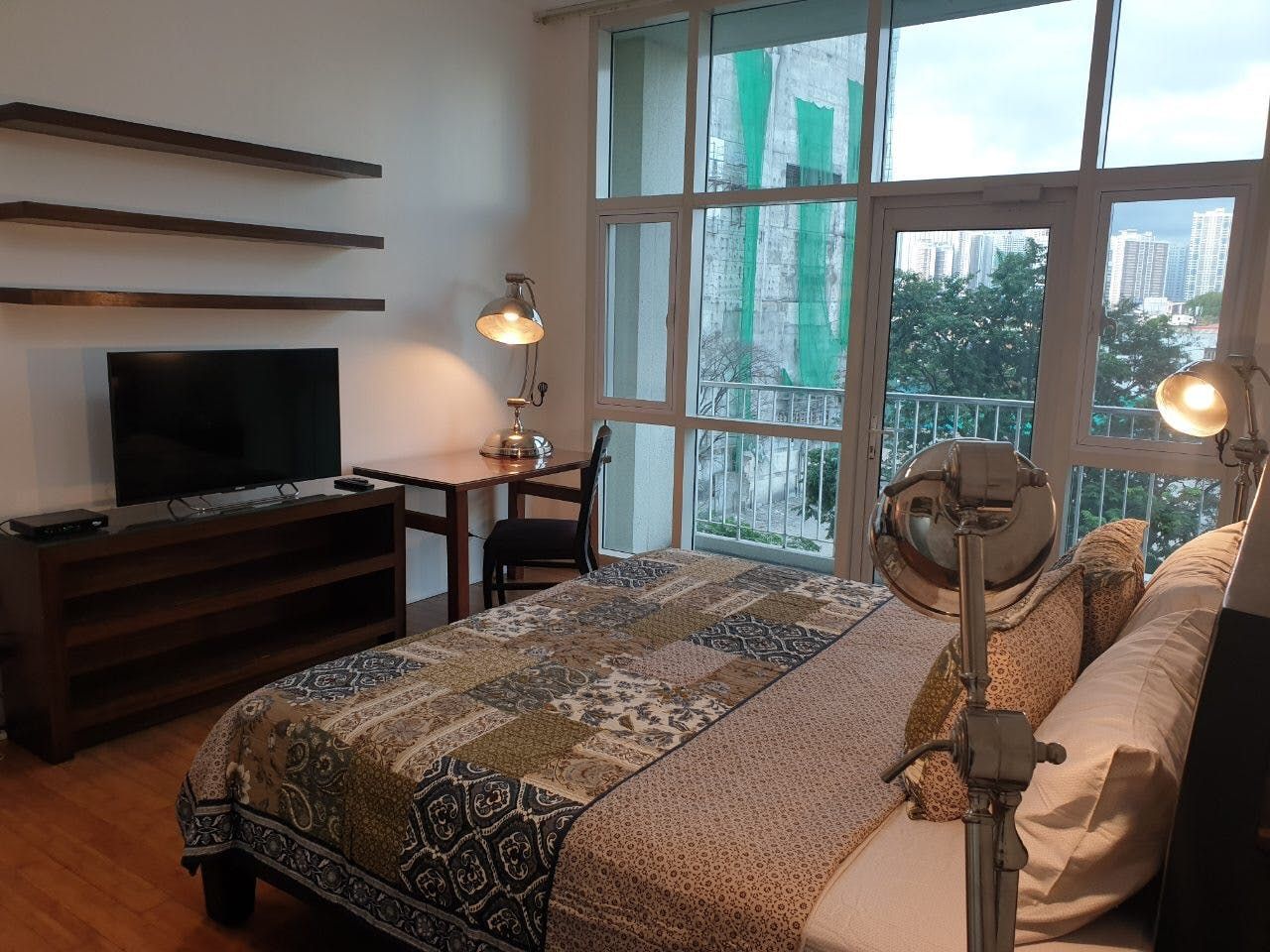 "1BR Condo for Rent in The Manansala, Rockwell Center, Makati"04